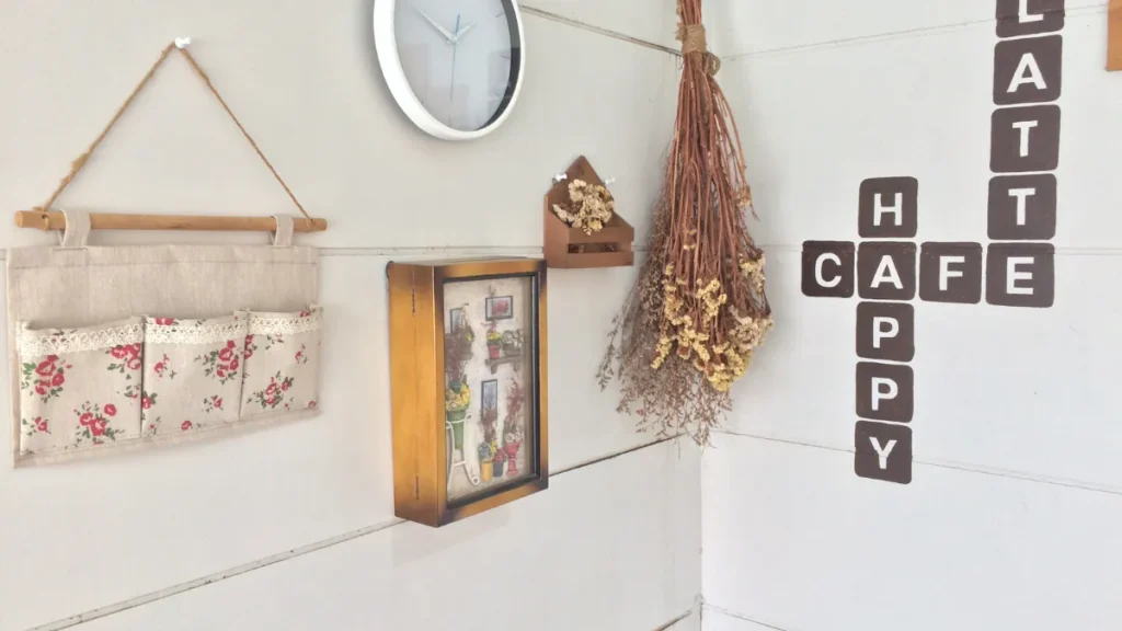 decoracao-boho-chic-4-1024x576 Decoração Boho Chic: Como Dar Amplitude em Apartamentos Pequenos